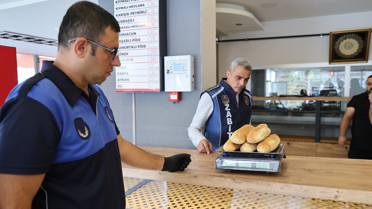 Nevşehir’de Fırınlara Zabıta Denetimi: Hijyen ve Gramaj Kontrolleri Yapıldı