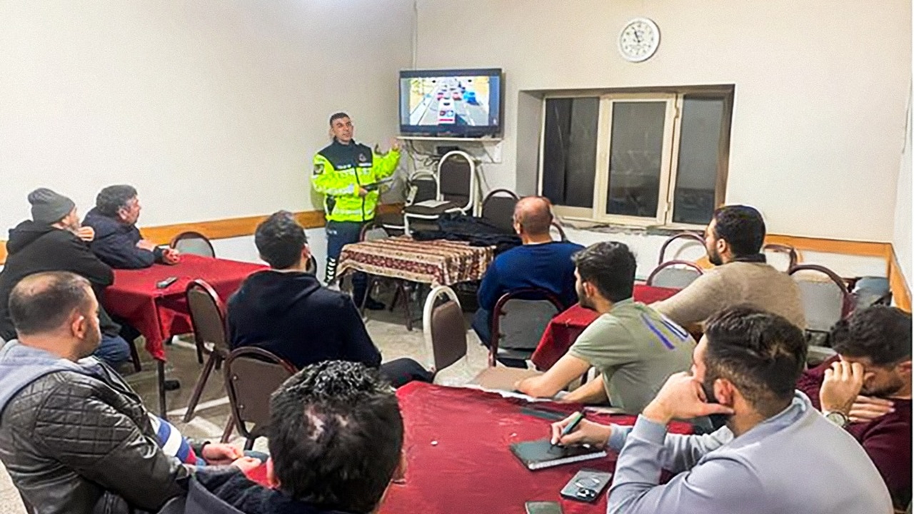 Nevşehir İl Jandarma Komutanlığı, “Fermuar Sistemi ile Yaşama Yol Ver” Uygulamasını Anlattı