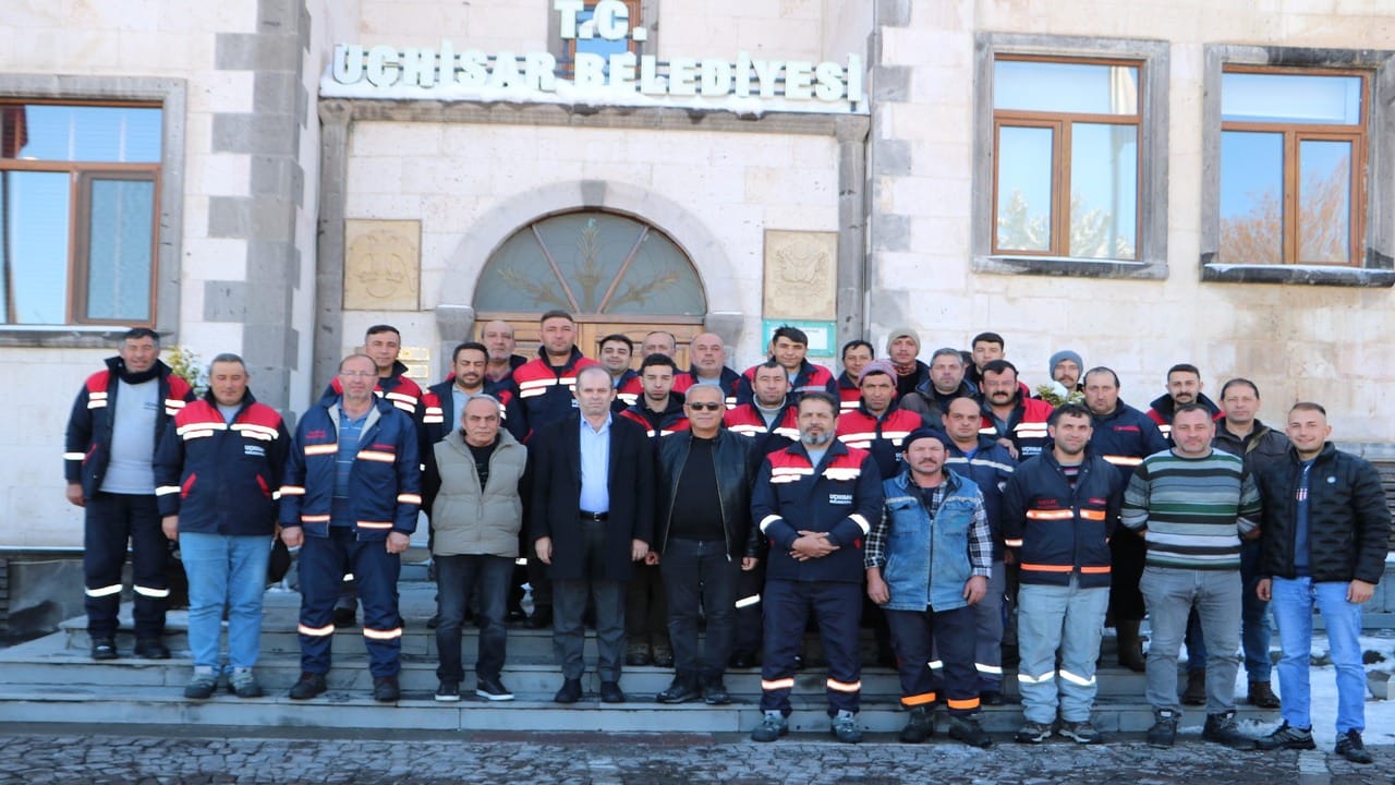 Uçhisar Belediye Başkanı Çamcı’dan Personeline Teşekkür Ziyareti