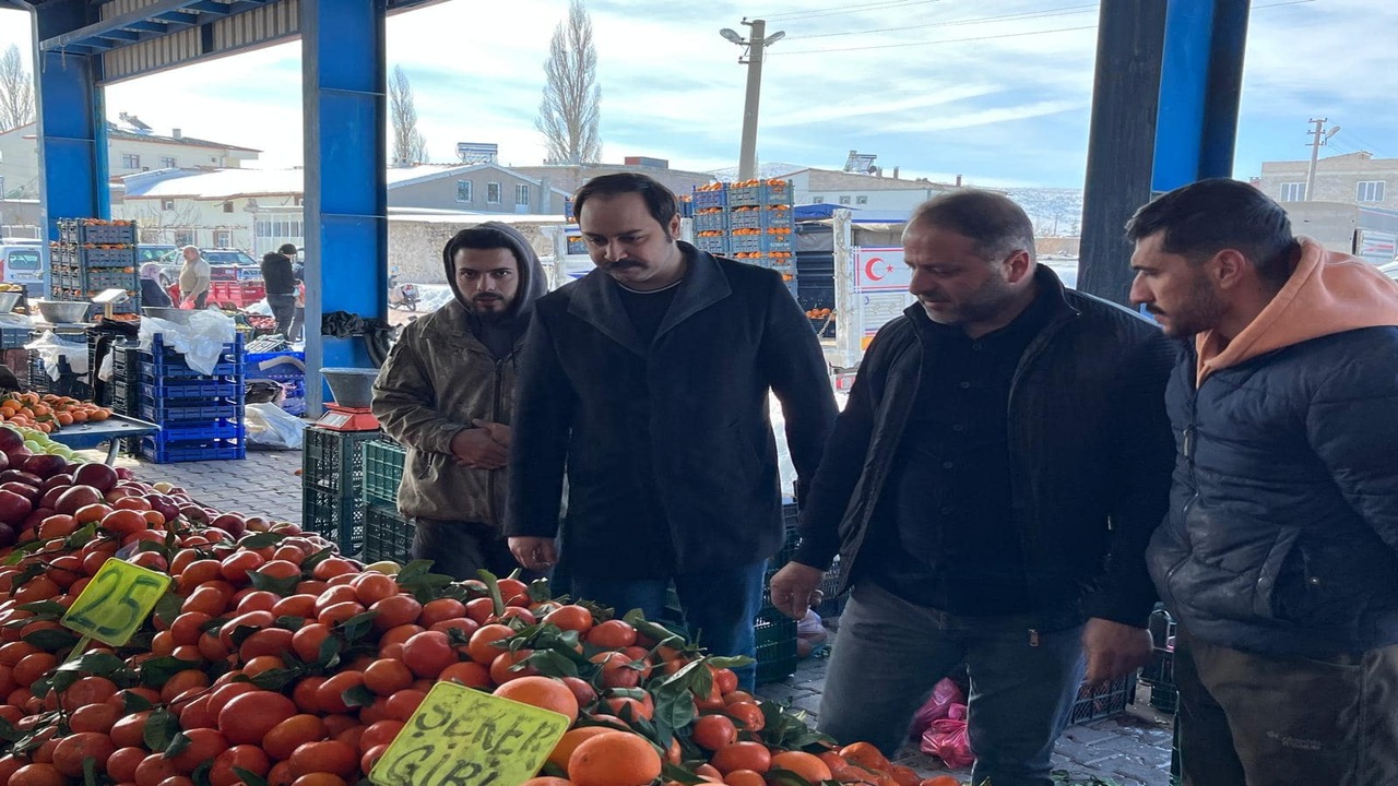 Acıgöl Kaymakamı Halk Pazarını Denetledi