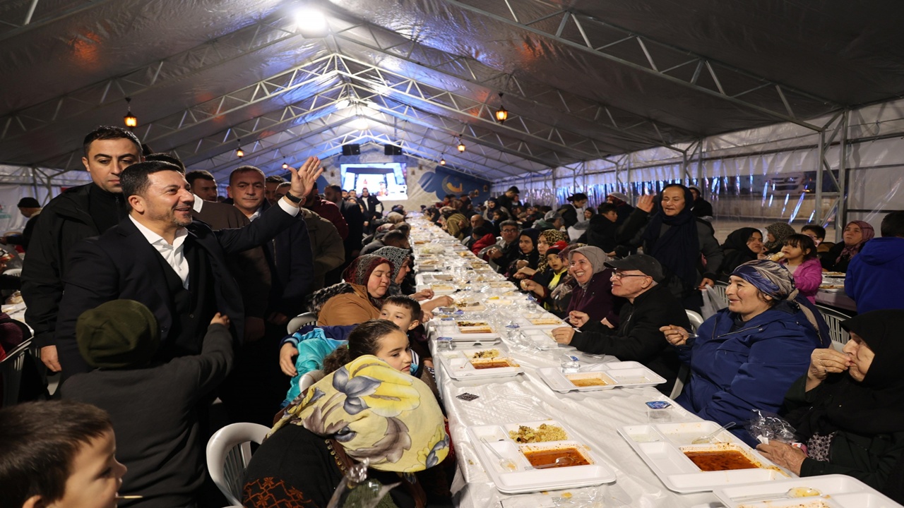 Nevşehir’de İftar Çadırı Binlerce Vatandaşı Ağırlıyor