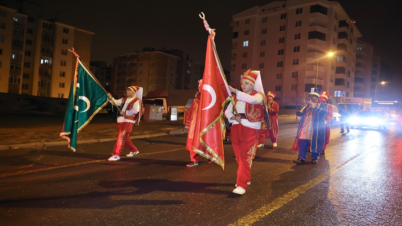 Nevşehir’de Mehteran Eşliğinde İlk Sahur Coşkusu