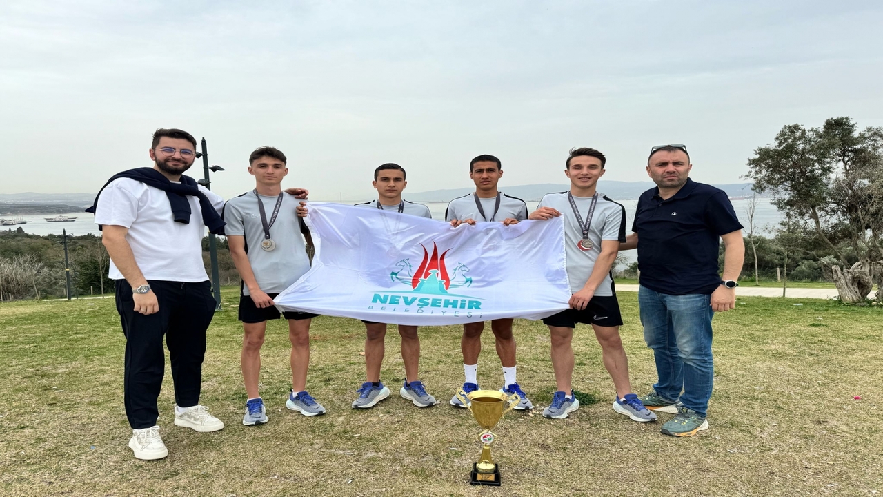 Nevşehir Belediyespor, Kulüplerarası Kros Şampiyonasında Tarih Yazdı